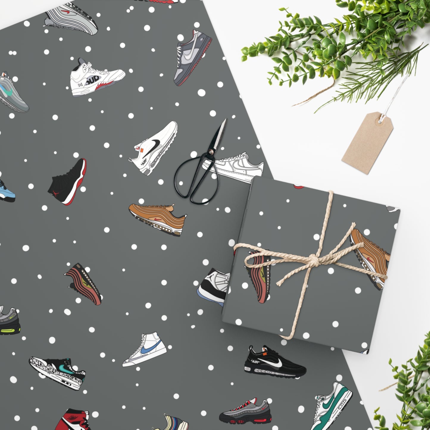 SWOOSH SNEAKER WRAPPING PAPER