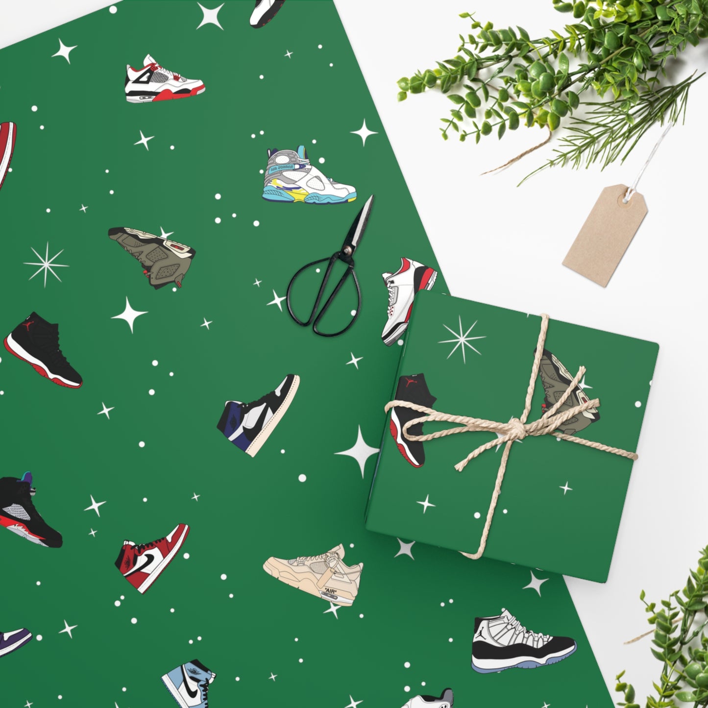 AJ SNEAKER CHRISTMAS RAPPING PAPER